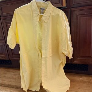Cherokee Soft Yellow Cotton Top